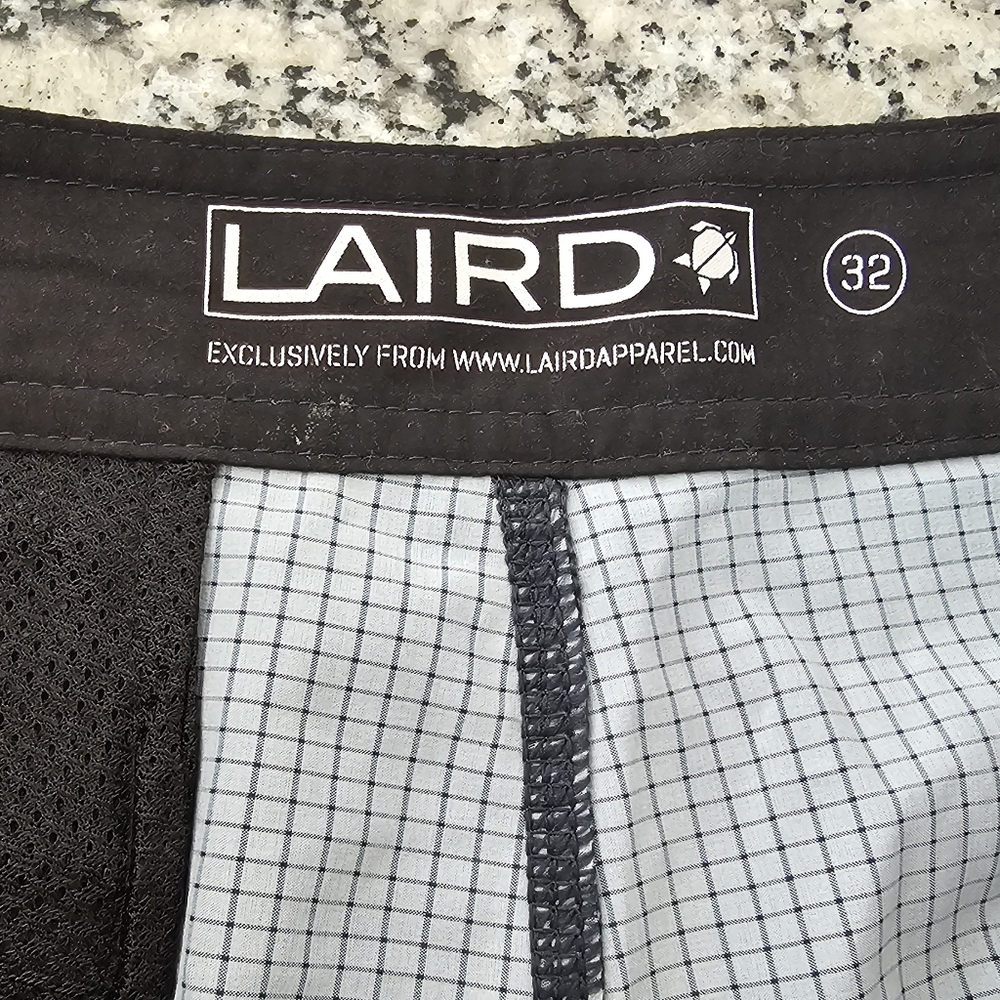 LAIRD Men’s Board Shorts Size 32 Gray Plaid Performance Surf Swim Shorts